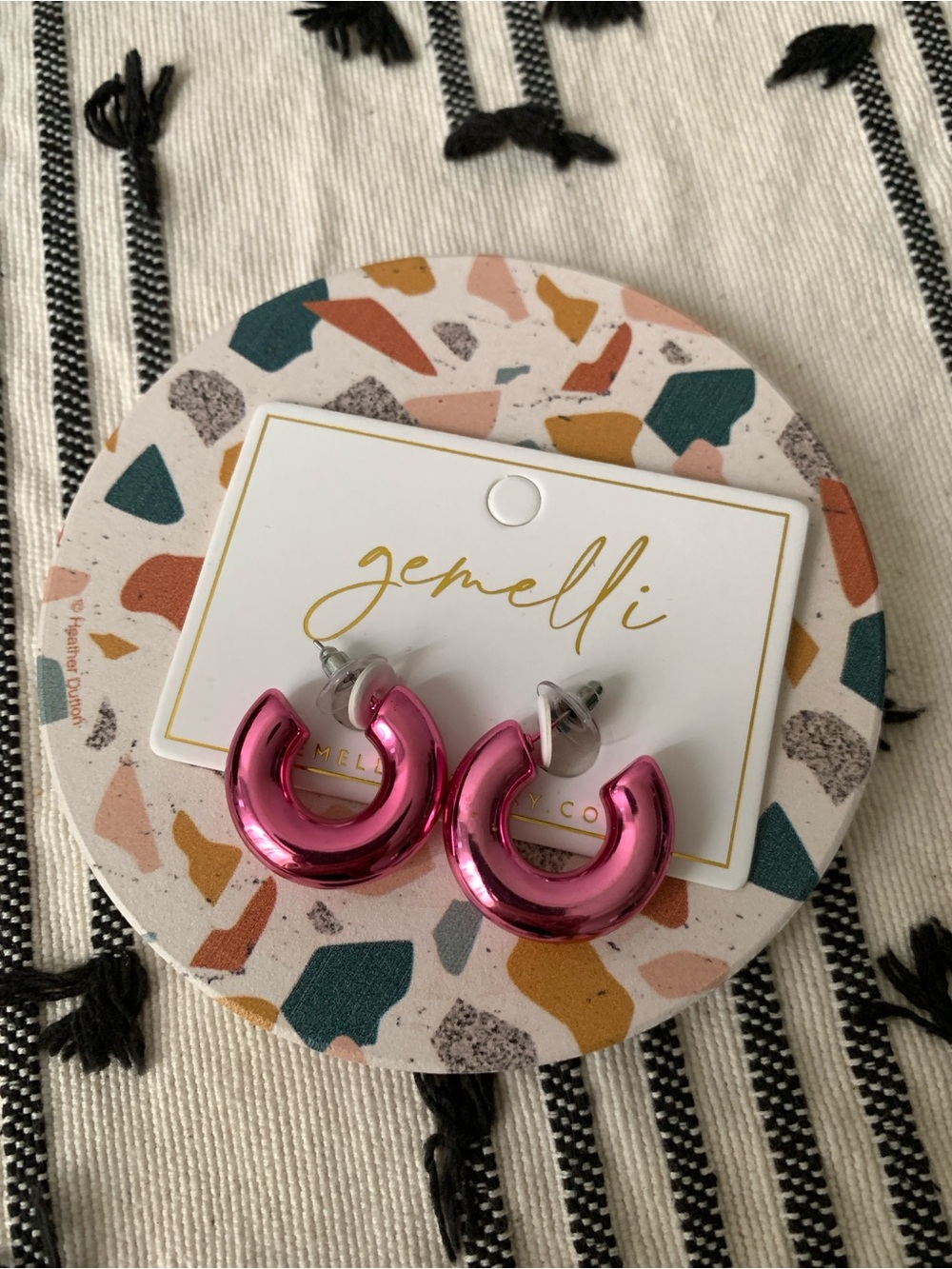 NWT Gemelli Grady Hoop Earrings Hot Pink Metallic
